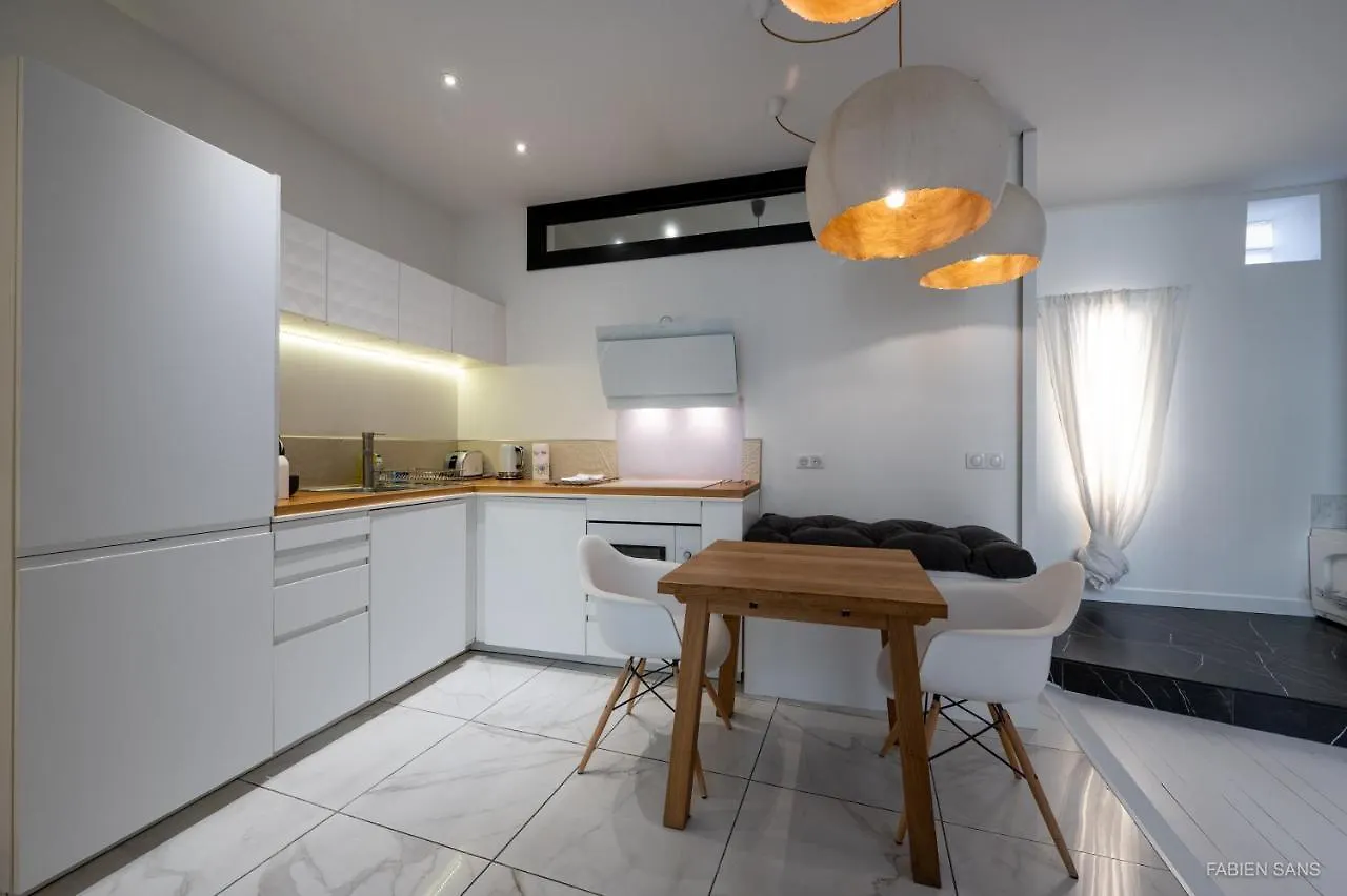 Appartement Loft Clim - Jacuzzi Centre Gare - Parking Gratuit à Toulouse